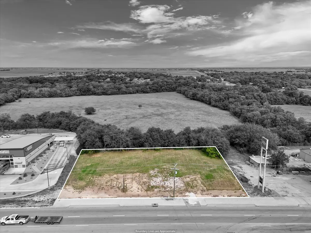 529 W Mcgregor Drive, McGregor, TX 76657 - #1