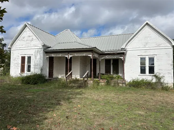 104 E North Street, Hico, TX 76457