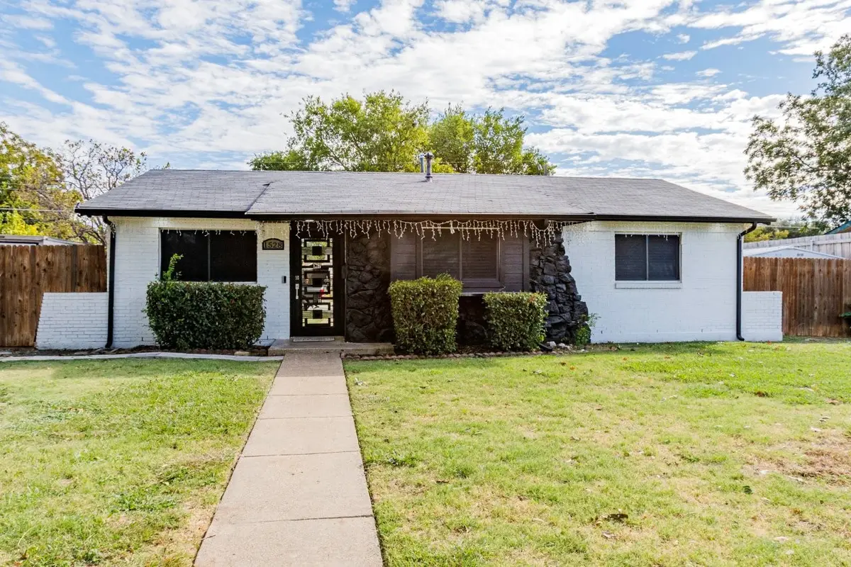 1528 Debbie Drive, Plano, TX 75074 - #1