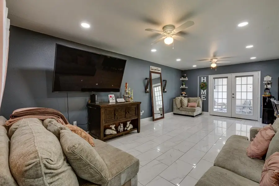 1528 Debbie Drive, Plano, TX 75074 - #3