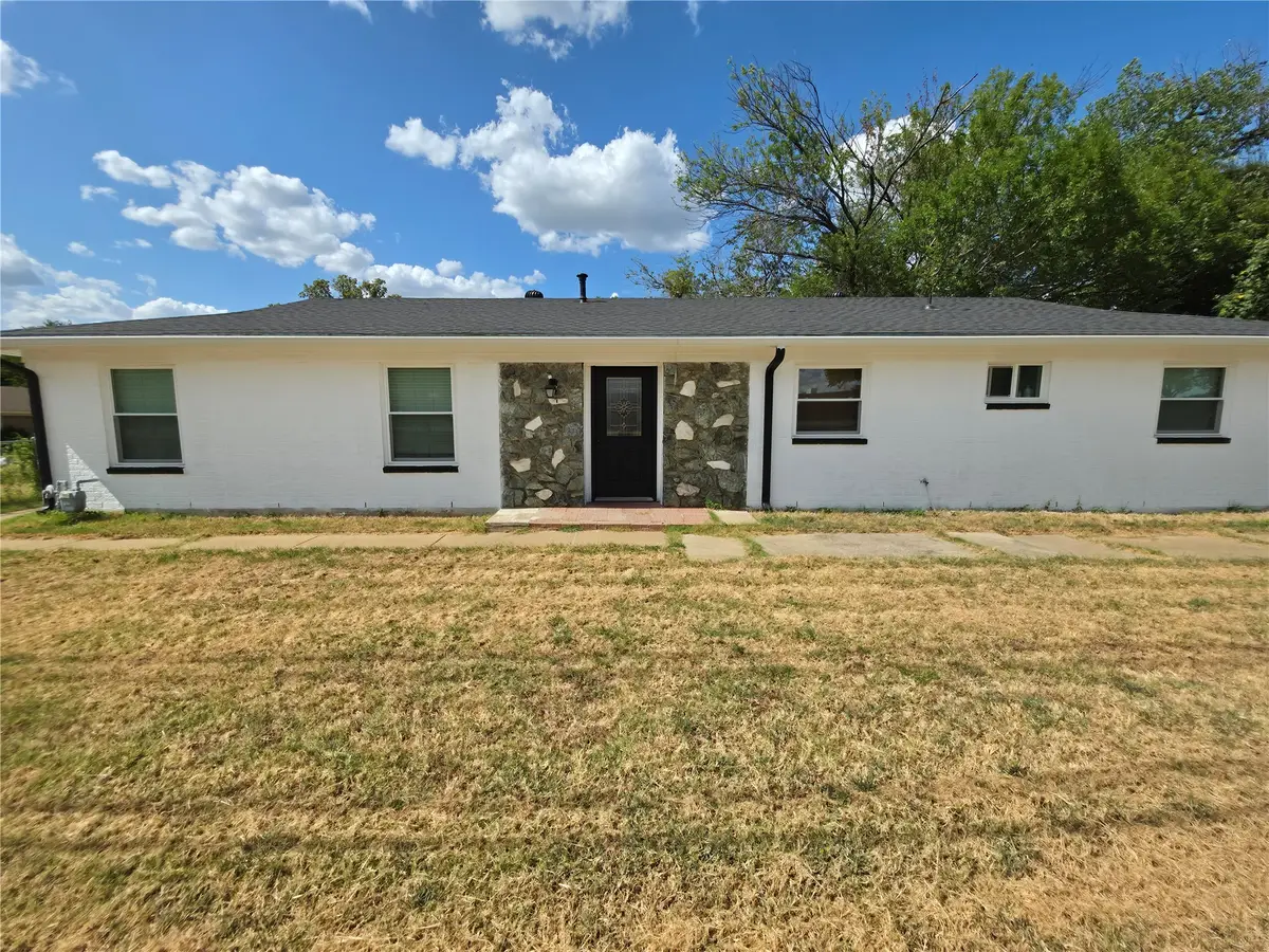 800 Gettysburg Place, Bedford, TX 76022 - #1