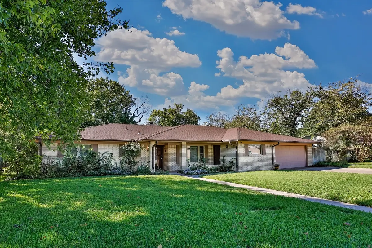 1912 Cypress Court, Gainesville, TX 76240 - #1