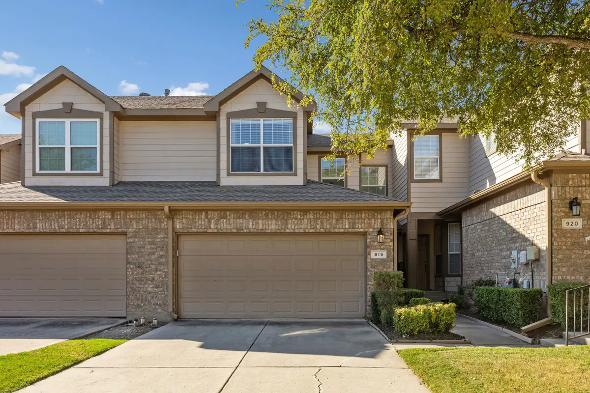 916 Avondale Lane, Plano, TX 75025 - #1