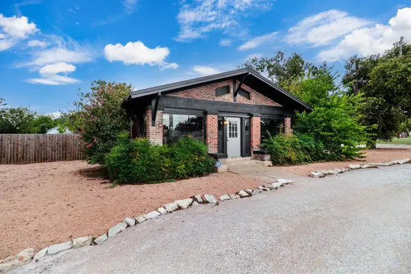 617 N Bridge Street, Brady, TX 76825