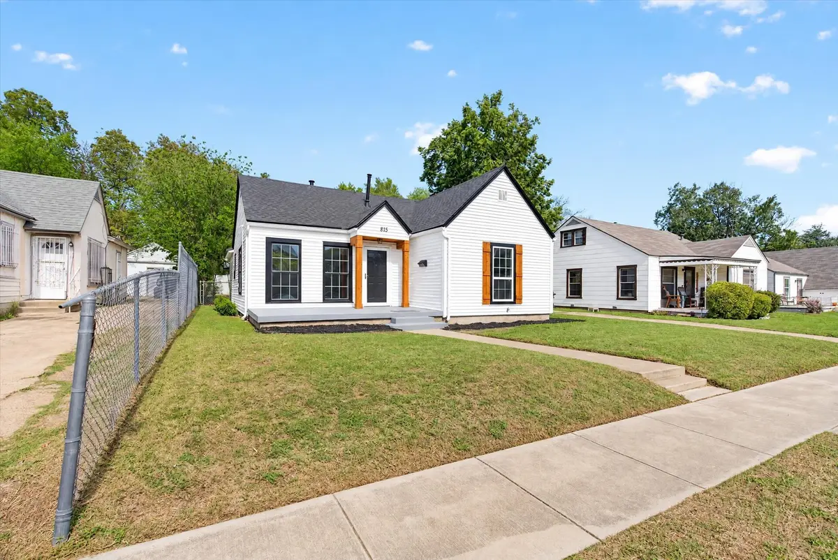 815 E Robert Street, Fort Worth, TX 76104 - #1
