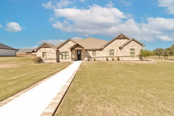 1610 N Mason Street, Bowie, TX 76230