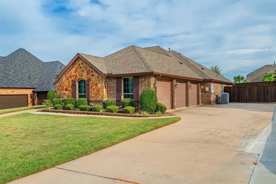 816 Sabine Trail, Mansfield, TX 76063 - #2