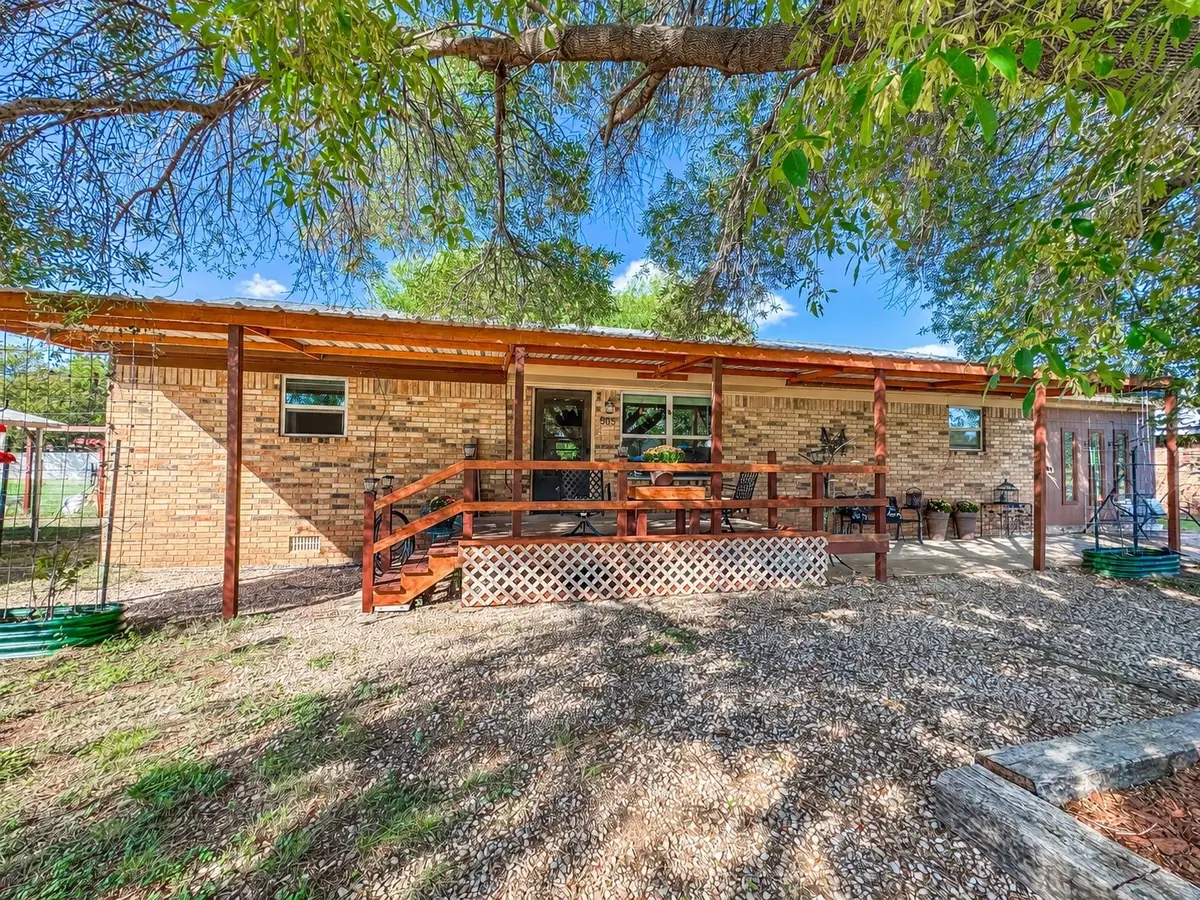 905 N Avenue K, Haskell, TX 79521 - #1