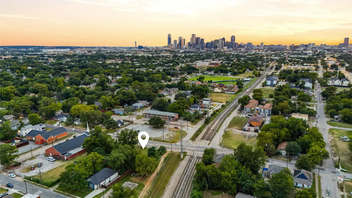 3138 Metropolitan Avenue, Dallas, TX 75215 - #1