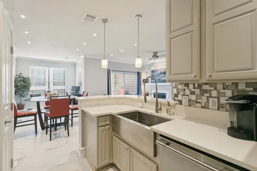 3320 Camp Bowie Boulevard #1205, Fort Worth, TX 76107 - #2