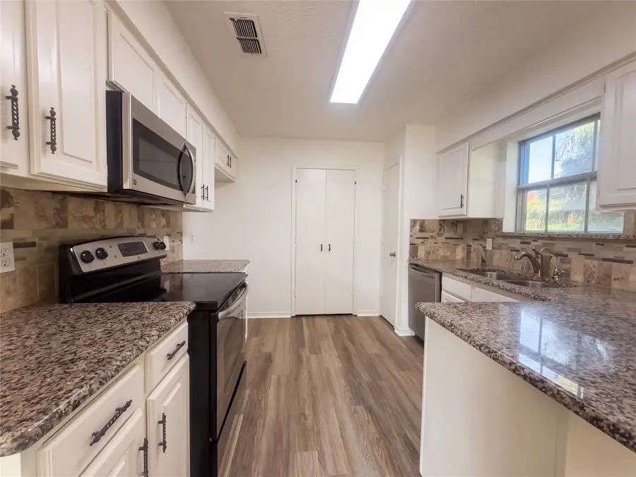 2527 Holt Road, Arlington, TX 76006 - #2