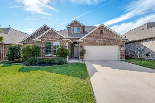921 Coralberry Drive, Northlake, TX 76226