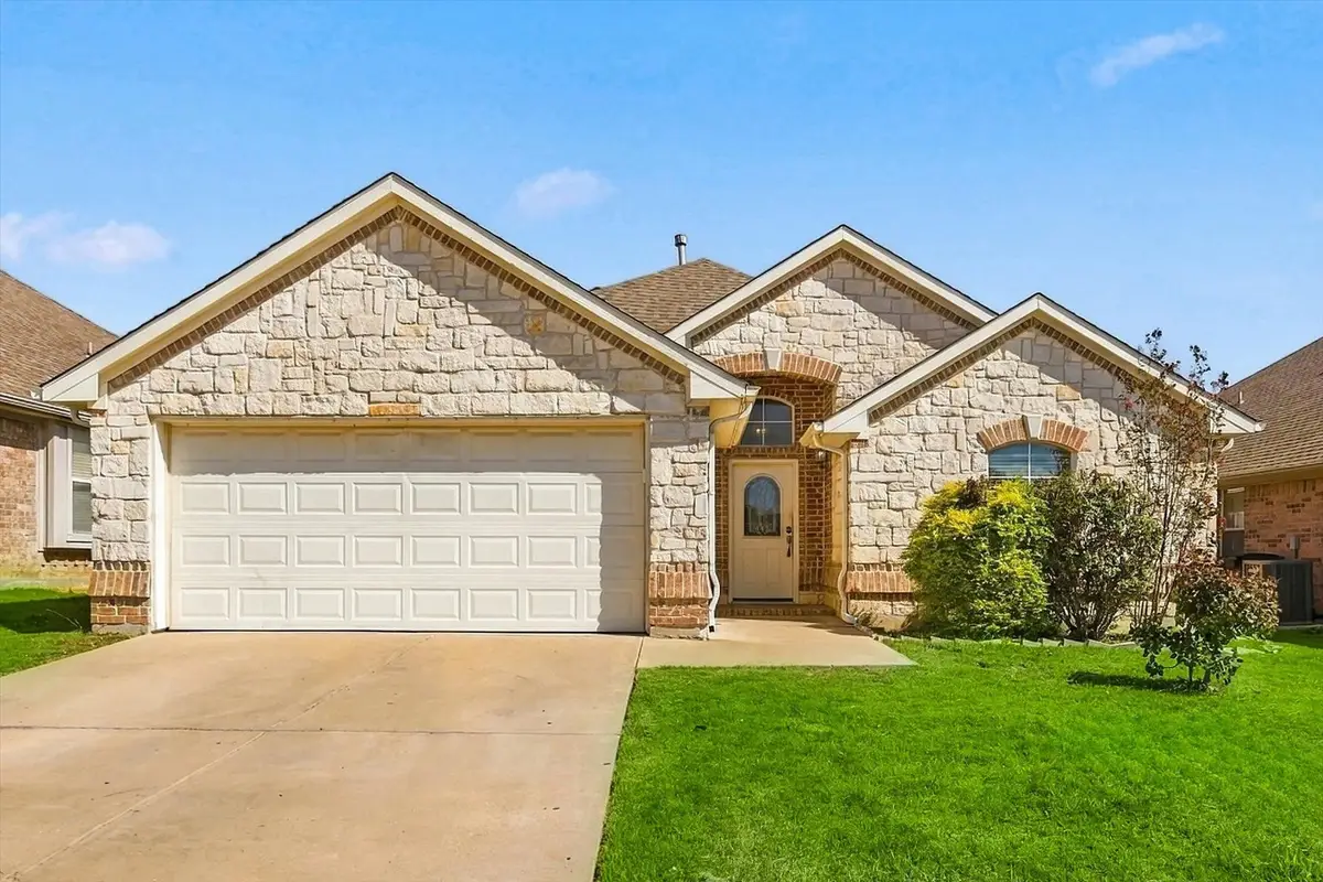 8600 Western Meadows Drive, Fort Worth, TX 76244 - #1