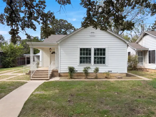 1709 N Sylvania Avenue, Fort Worth, TX 76111