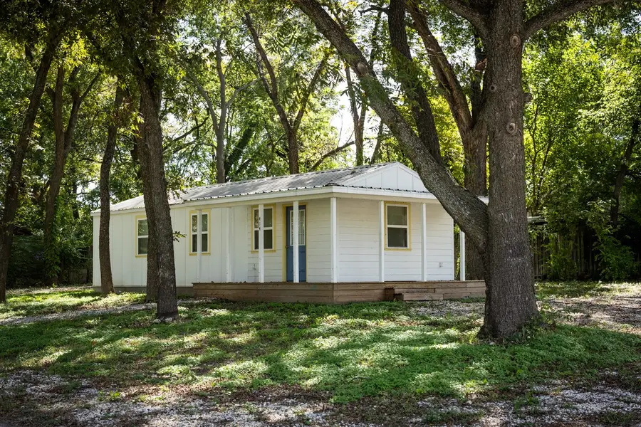 414 N Avenue F, Clifton, TX 76634 - #3