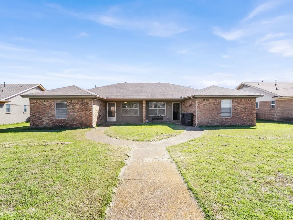 1308 N Nolan River Road, Cleburne, TX 76033 - #1