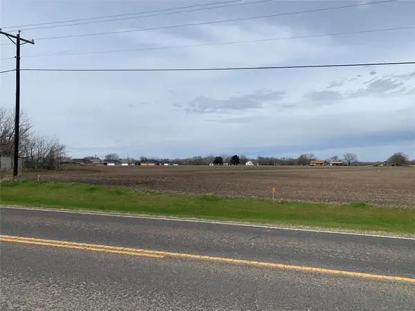 5541 Fm 879, Garrett, TX 75119