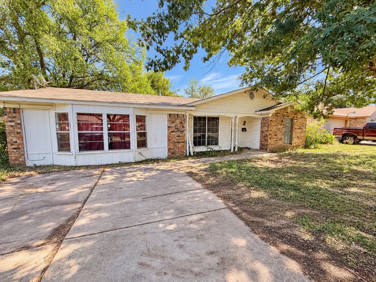 5641 Conlin Drive, Fort Worth, TX 76134 - #1