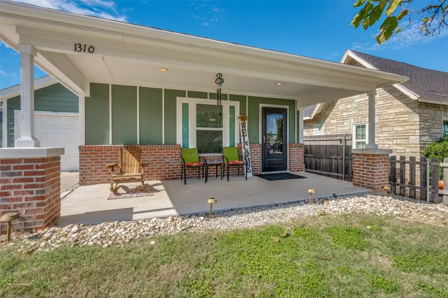 1310 New York Avenue, Fort Worth, TX 76104 - #2