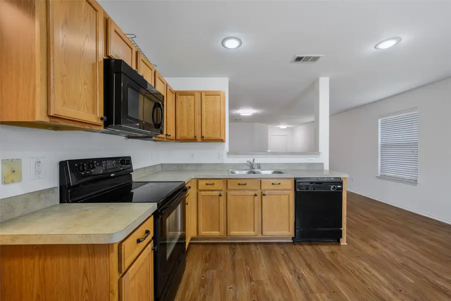 7045 Derbyshire Drive, Fort Worth, TX 76137 - #3