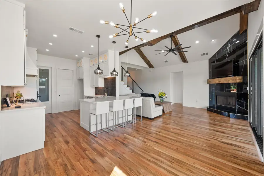 122 Yvonne Street, Red Oak, TX 75154 - #2