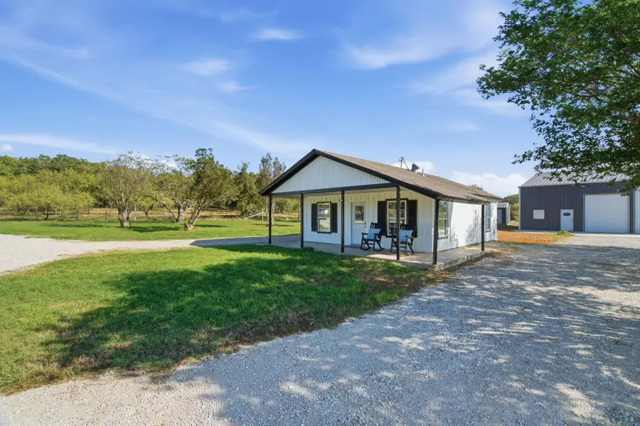 825 County Road 3655, Paradise, TX 76073 - #2