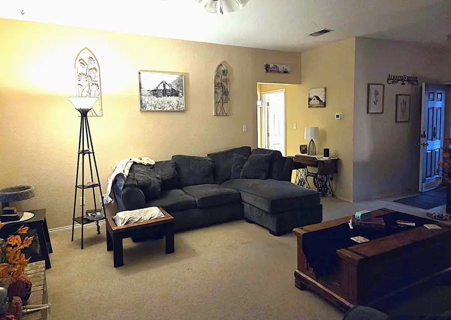 720 Lisa Street, Burleson, TX 76028 - #3