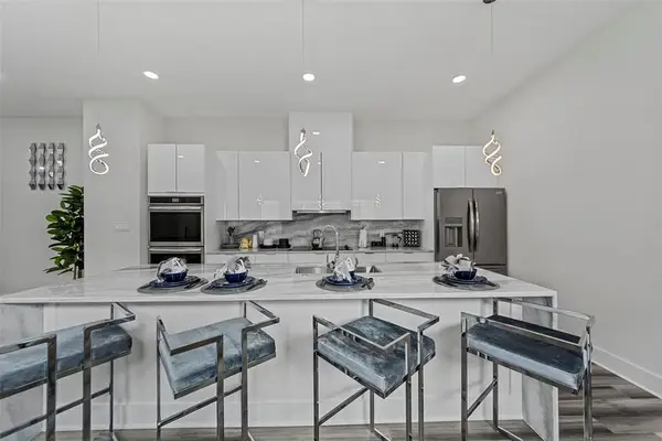 2503 Crossman Avenue, Dallas, TX 75212