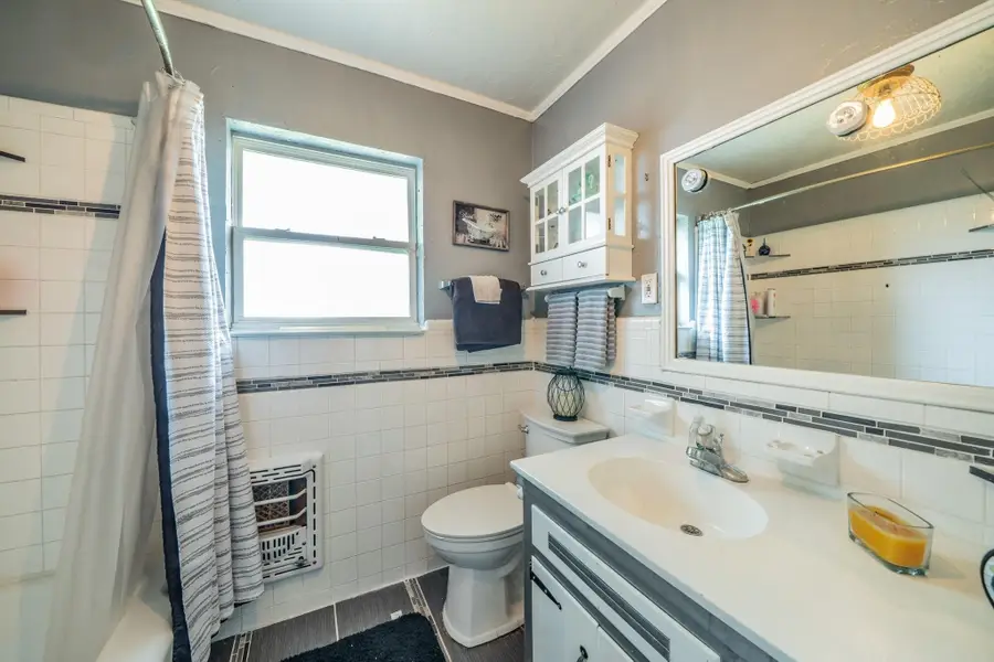 5016 Wyoming Trail, North Richland Hills, TX 76180 - #3