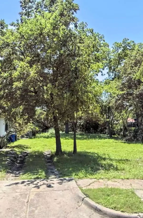 611 S Glasgow Drive, Dallas, TX 75223