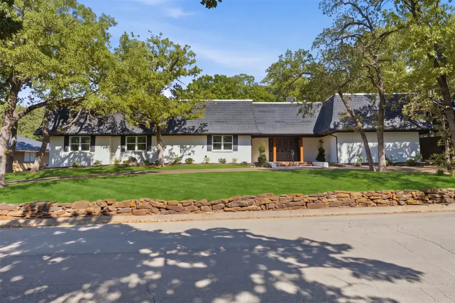2221 Woodbrook Street, Denton, TX 76205 - #2