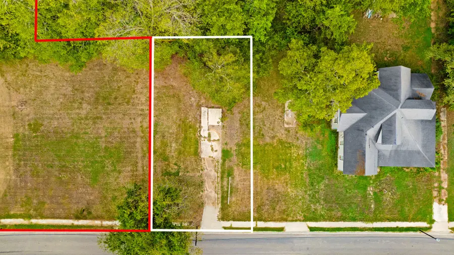 1011 S Church Street, Paris, TX 75460 - #2