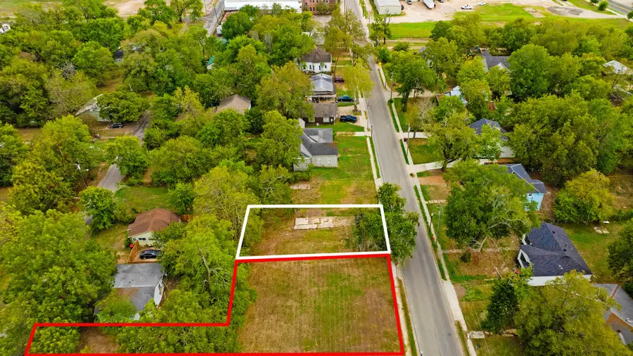 1011 S Church Street, Paris, TX 75460 - #3