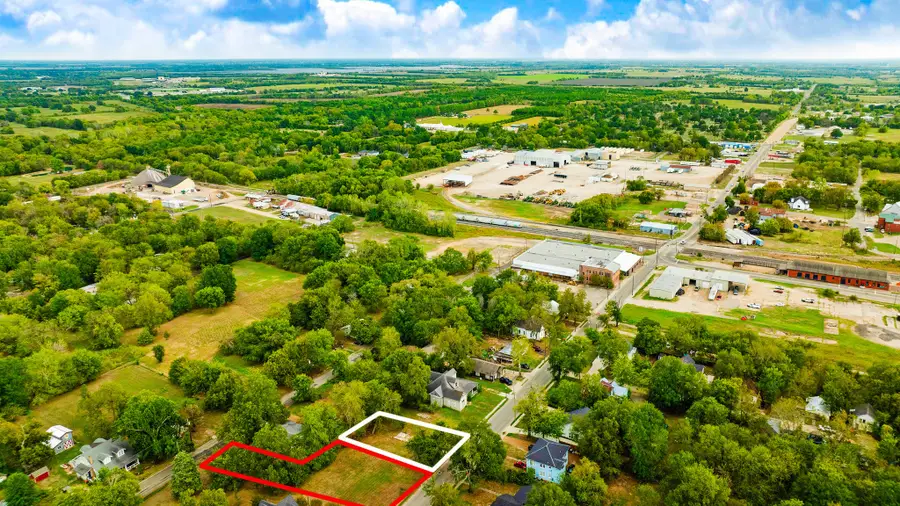 941 S Church Street, Paris, TX 75460 - #3
