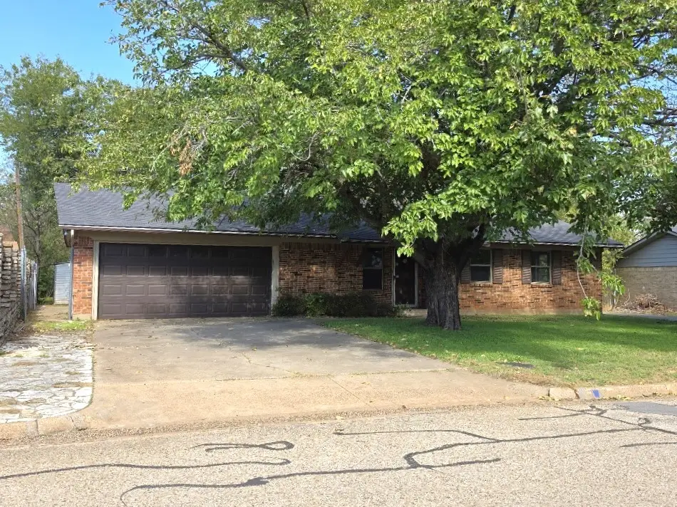 912 Penrod Drive, Granbury, TX 76048 - #1