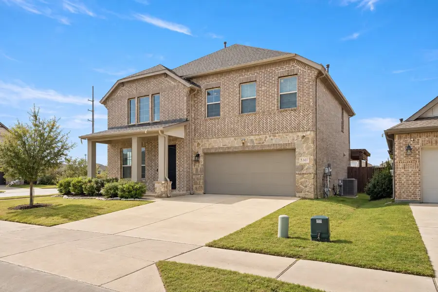 5301 Basham Lane, Denton, TX 76207 - #2