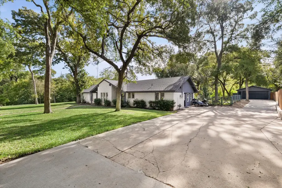 1013 Fairway Road, Woodway, TX 76712 - #2