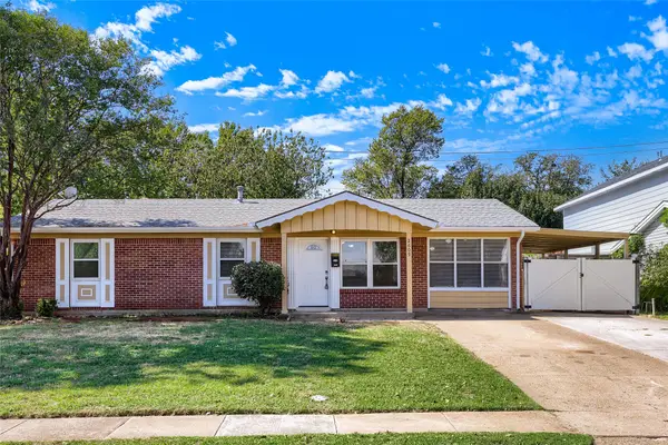 2609 Harvard Street N, Irving, TX 75062