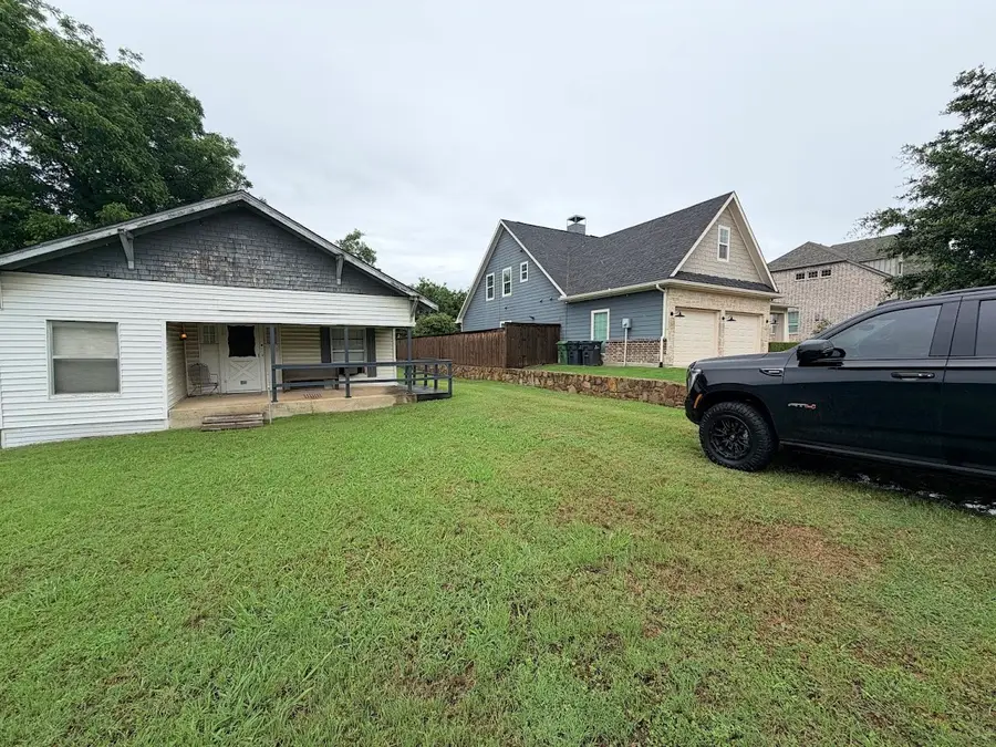 105 E 3rd Street, Prosper, TX 75078 - #2