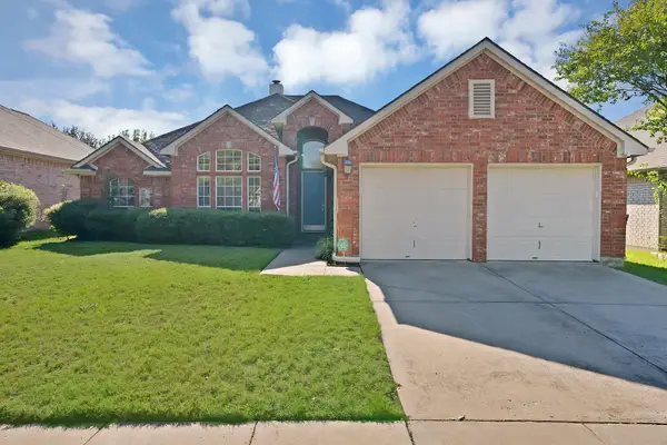 5128 White Sands Drive, Fort Worth, TX 76137