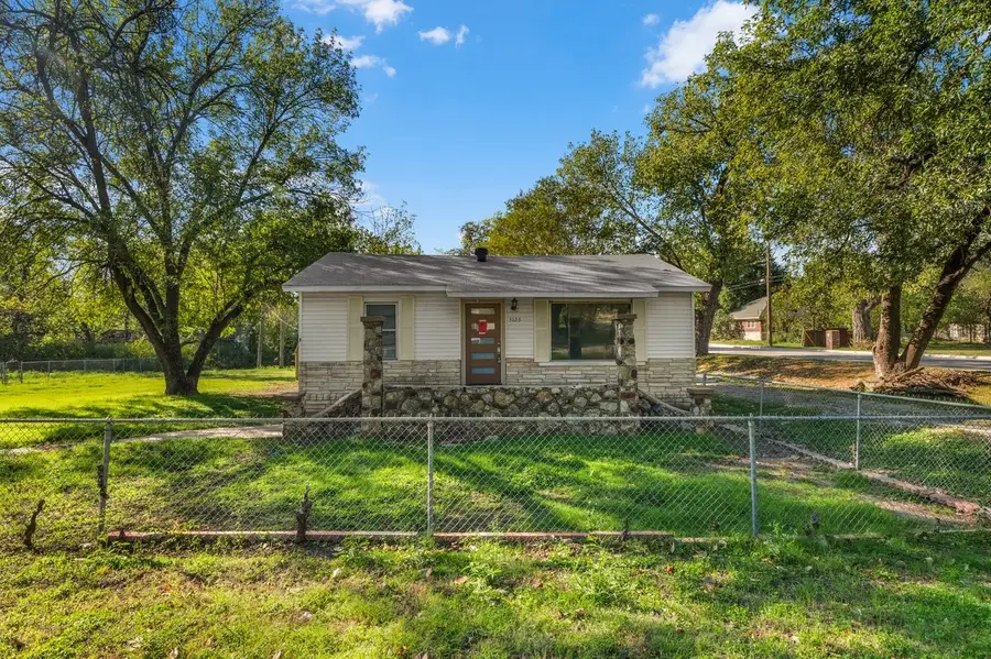5125 Calloway Street, Sansom Park, TX 76114 - #2
