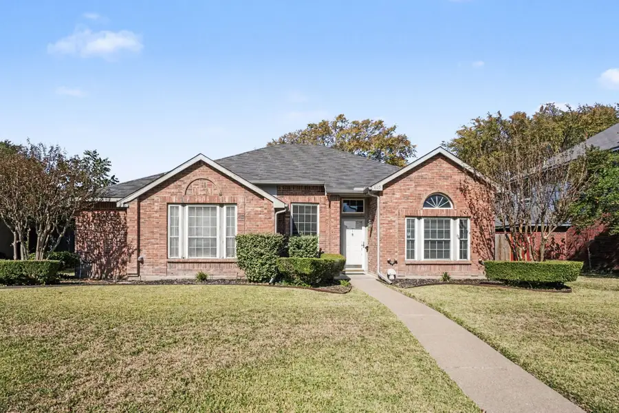 805 Nafus Street, Cedar Hill, TX 75104 - #2
