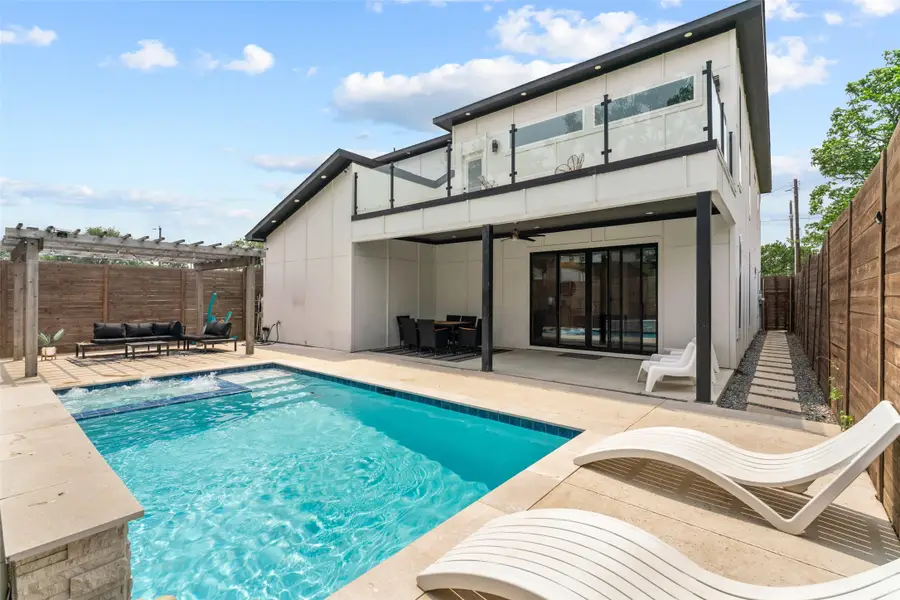3210 Herbert, Dallas, TX 75212 - #2