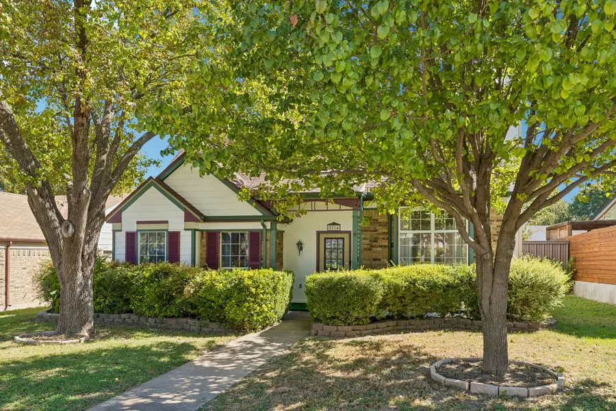 2214 Country Dell Drive, Garland, TX 75040 - #2