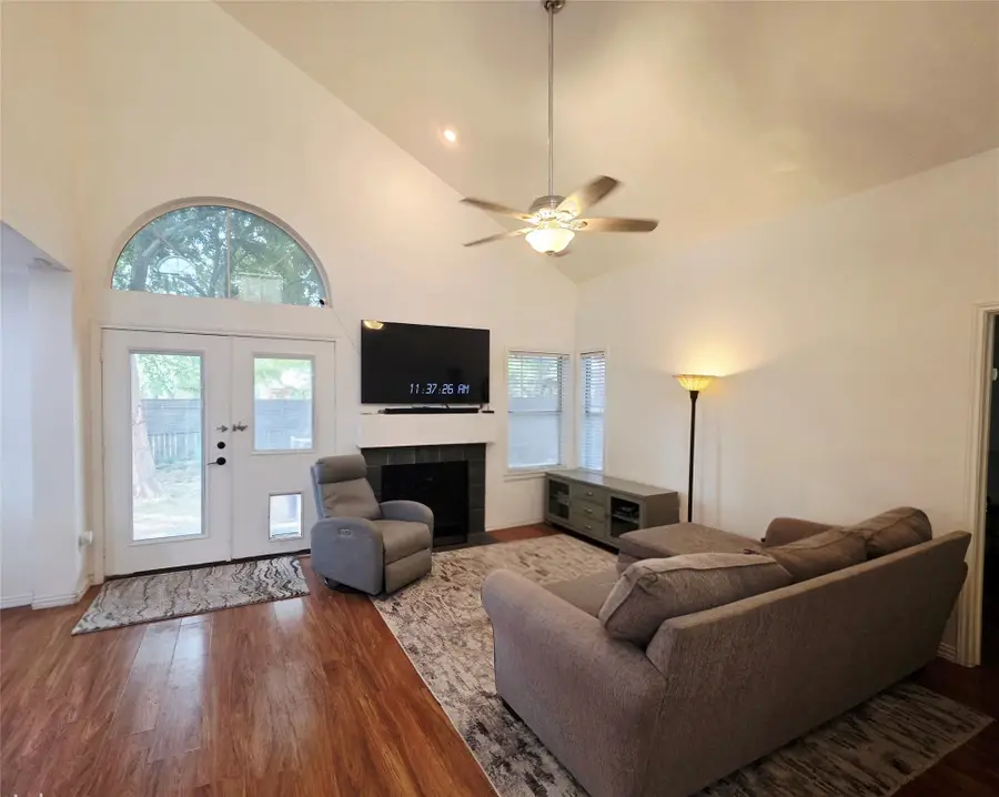 9436 Penny Lane, Irving, TX 75063 - #3