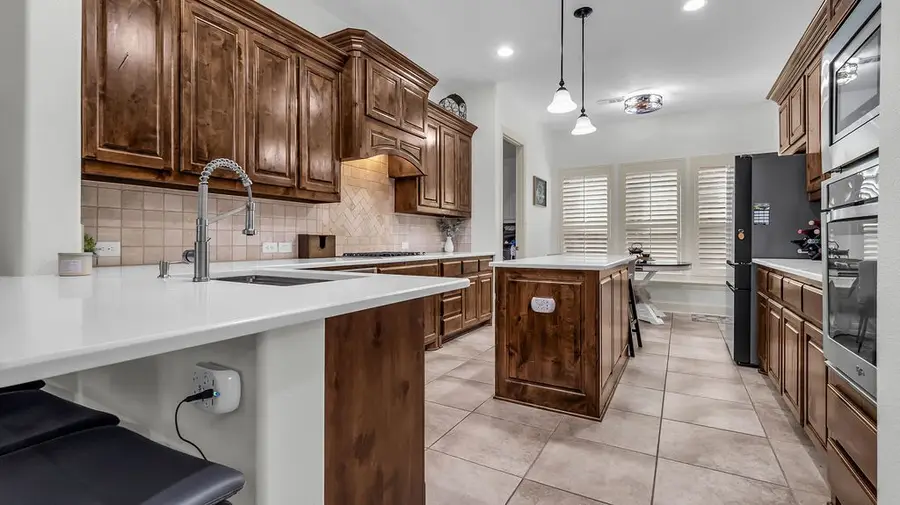 2608 Sir Wade Way, Lewisville, TX 75056 - #2