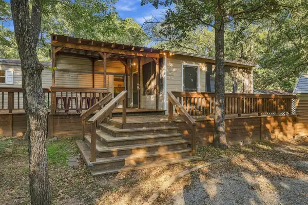 512 Mill Creek Resort Road #34, Pottsboro, TX 75076