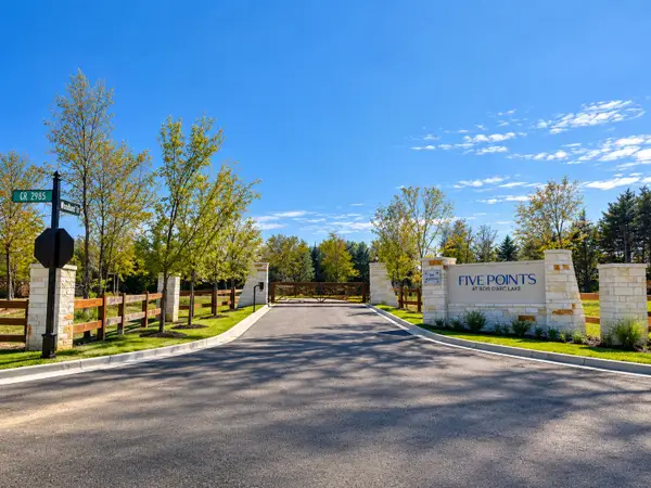 370 Woodland Trail, Windom, TX 75492