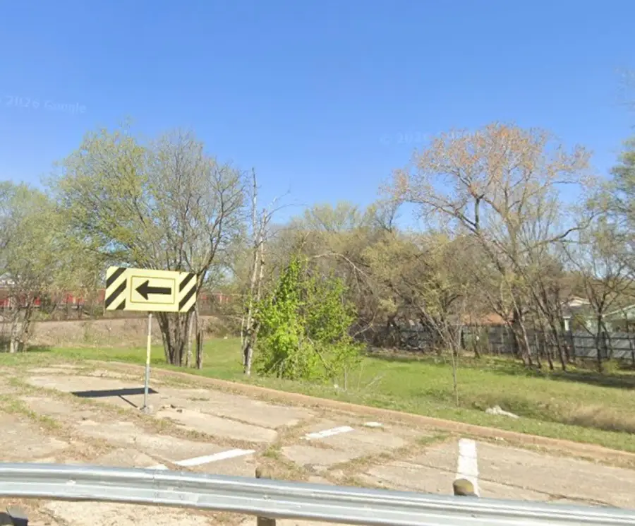 2216 SW Loop 820, Fort Worth, TX 76115 - #2