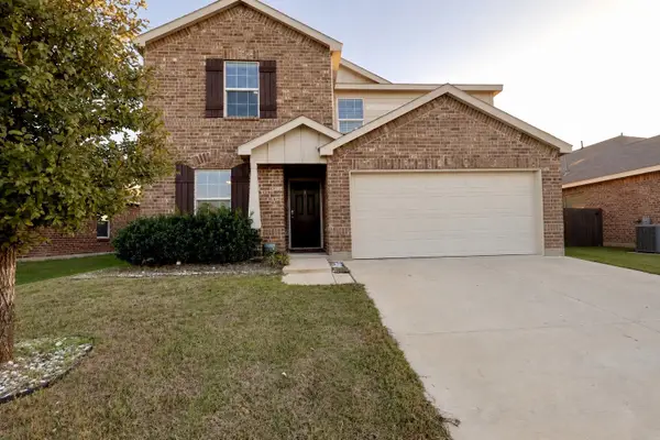 949 Shire Avenue, Haslet, TX 76052